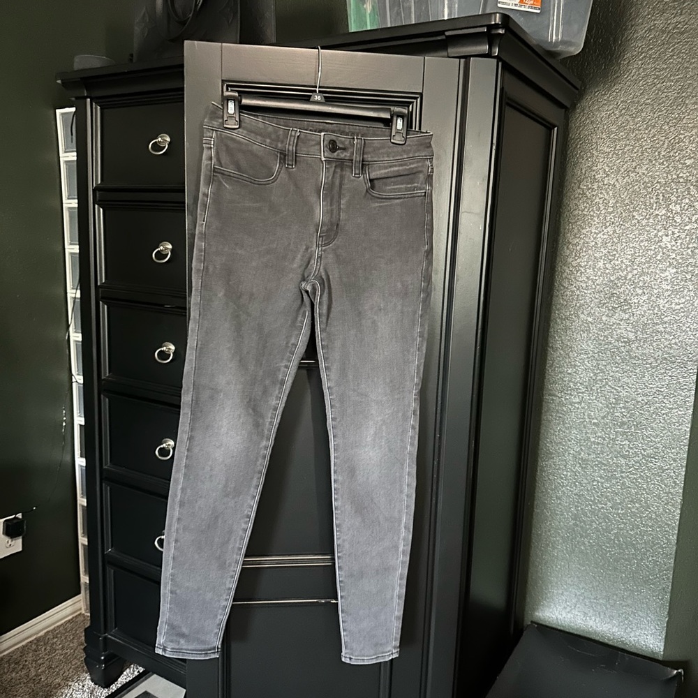 Gray American Eagle jeans